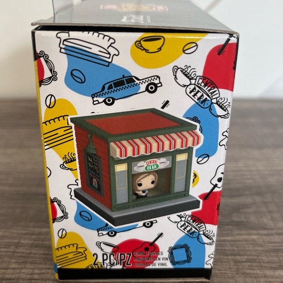 BRAND NEW Friends Central Perk Funko Bitty Pop Town - Picture 4 of 4
